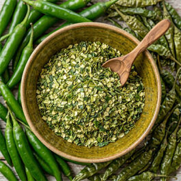 Dehydrated Green Chili Flakes